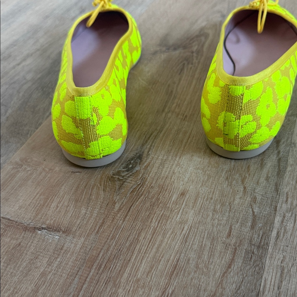 Pretty Ballerinas Neon Yellow Flats - Picture 6 of 8